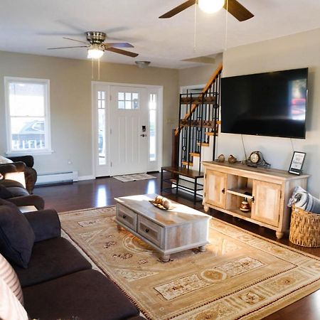 Newly Renovated 3 Bedroom House In The Heart Of Tannersville Exterior photo