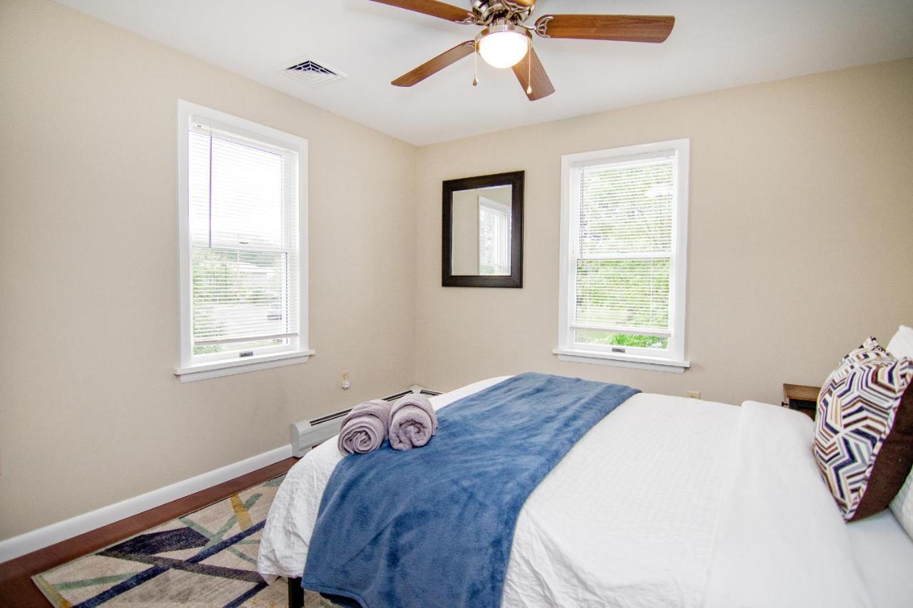 Newly Renovated 3 Bedroom House In The Heart Of Tannersville Exterior photo