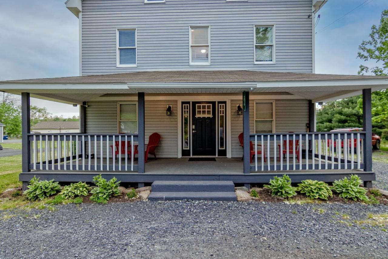 Newly Renovated 3 Bedroom House In The Heart Of Tannersville Exterior photo